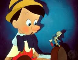 Pinocchio [Walt Disney - 1940] - Page 3 Images?q=tbn:ANd9GcQZjwWLliHsq1yxiqTlRbY-aZjvVwN7RDyaZcRmbj0QuIN5cOS4Xw