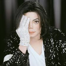 Michael Jackson y su culto a Horus Images?q=tbn:ANd9GcQsb1WJj3CPsf15g1Z3jtTK_46J3t-8JLxyUpmU7YPuEMLplppF