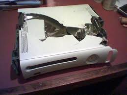 Reports of the Death of Consoles Are Greatly Exaggerated Images?q=tbn:ANd9GcRV5626Lm6p_YT7bX4kTlYfaN4H896x4985EyjTF2LVPPz8wdARtQ