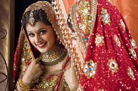 مكياج واكسسوارات العروس الهندية Images?q=tbn:ANd9GcSpTpDtIenFv5O0MaNrX0fyV_NZoqr5wmbpKH8JYcI8IydS_LCR5A