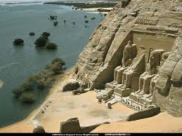 1 - موسوعة تاريخ مصر القديم والحديث .. الجزء الأول .. من بداية التاريخ الى نهايةعصر الأسرات Images?q=tbn:ANd9GcTau8NjgJHHdFNN-Vcvh_9kP0jZlqrFWpemsaU2fZnt_gOUJCf2